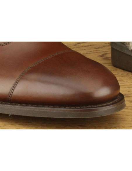 Scafell oxford shoes by Loake Shoemakers